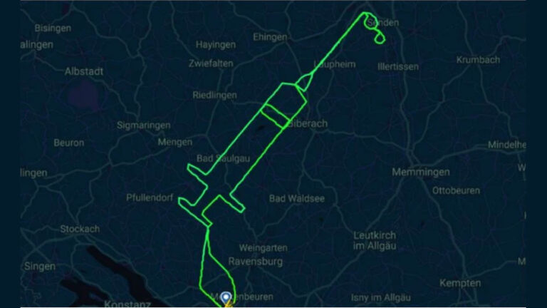 Πιλότος ζωγράφισε μια τεράστια σύριγγα στον ουρανό